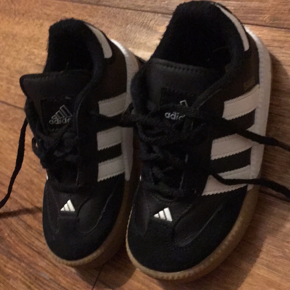 Adidas toddler shoes